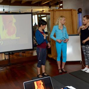 elizabeth-larkam-pilates-leon-05